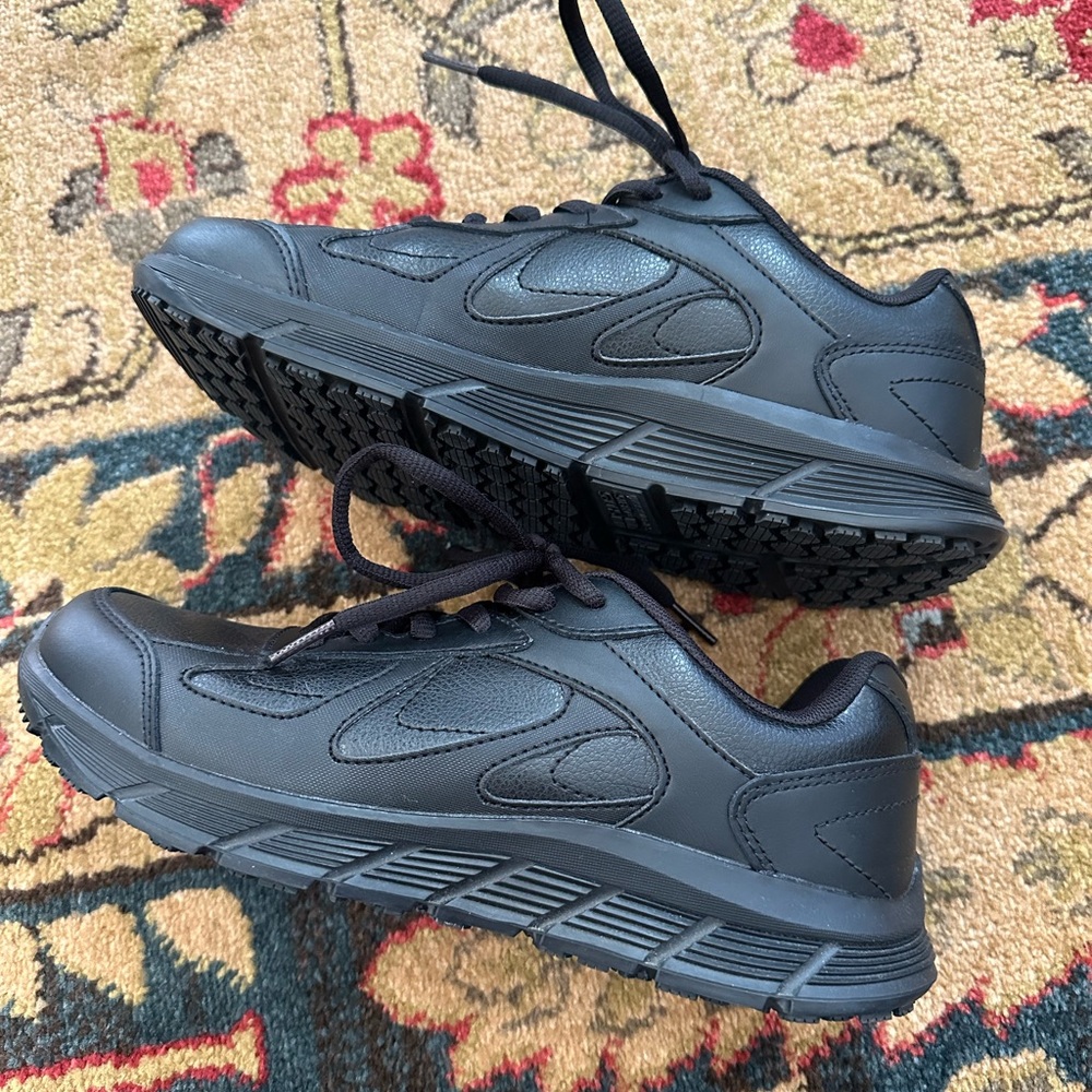 Shoes for Crews galley II women’s size 8 all black